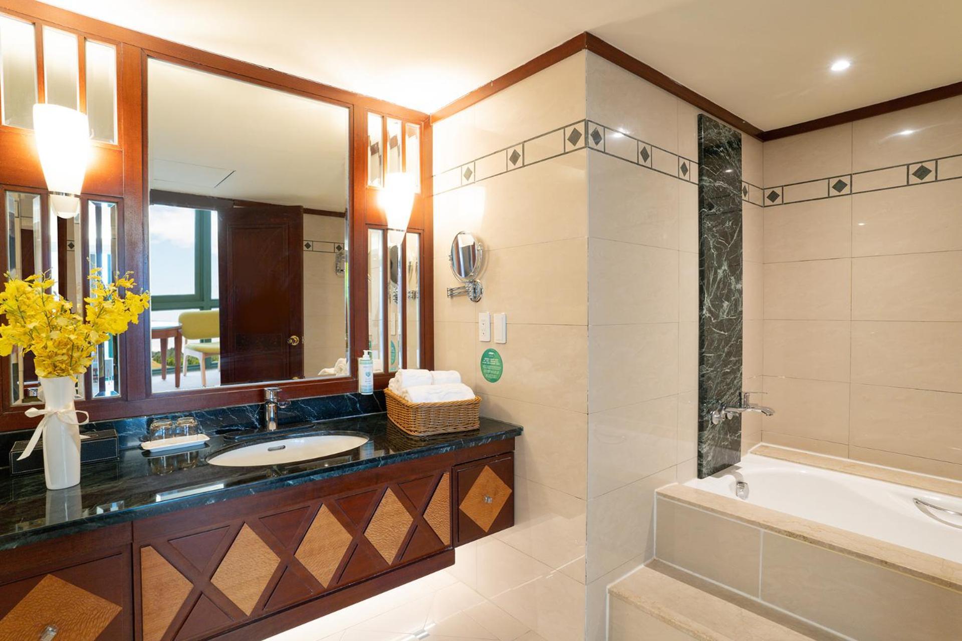 Formosan Naruwan Hotel Taitung المظهر الخارجي الصورة Bathroom
